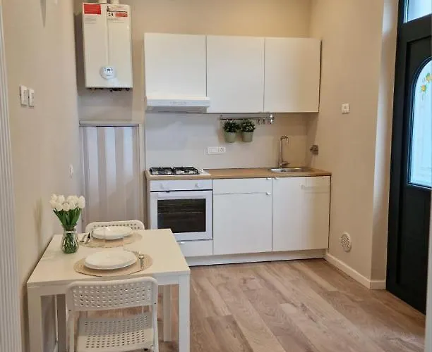 Apartment Flora House